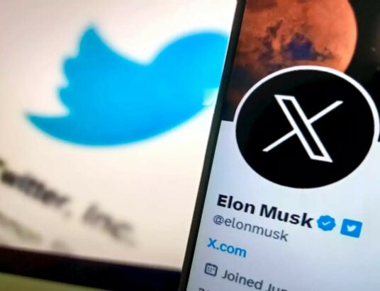 Elon Musk cambia logotipoTwitter Bird por símbolo X