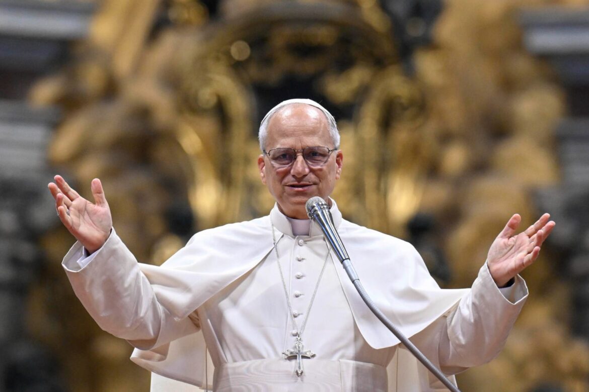 El Papa León XIV pide no delegar decisiones humanas a los algoritmos